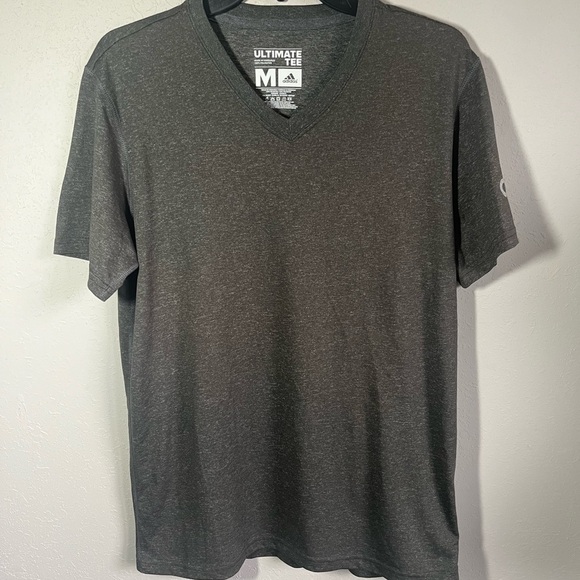 adidas Other - Men’s Adidas Gray Casual Athleisure V-Neck Shirt Size M